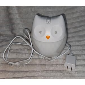 Skip Hop Infant Sound Machine with nightlight, soothing melodies, and projection